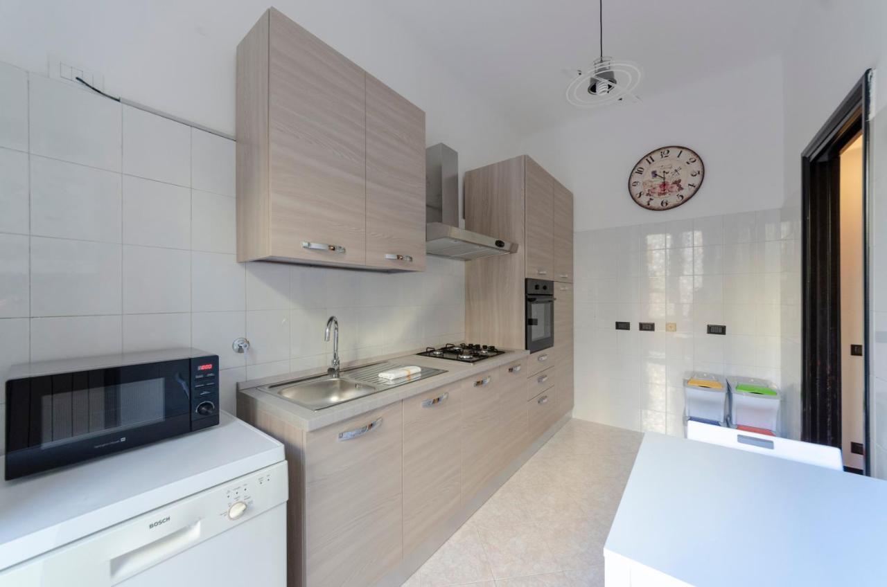 Altido Modern Flat For 6 In The Heart Of Genova Foce Lejlighed Eksteriør billede